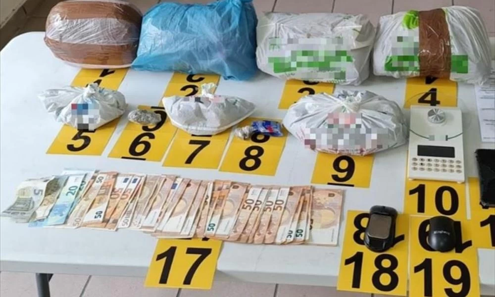 Συνελήφθη ζευγάρι ναρκεμπόρων στη Χίο